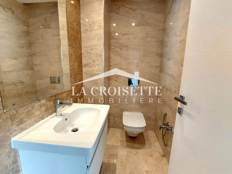 Appartement S+2 avec jardin et piscine à Gammarth